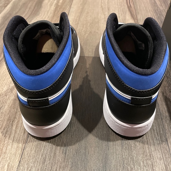 Air Jordan 1 Mid White Racer Blue Black 554725-140 - Picture 7 of 14